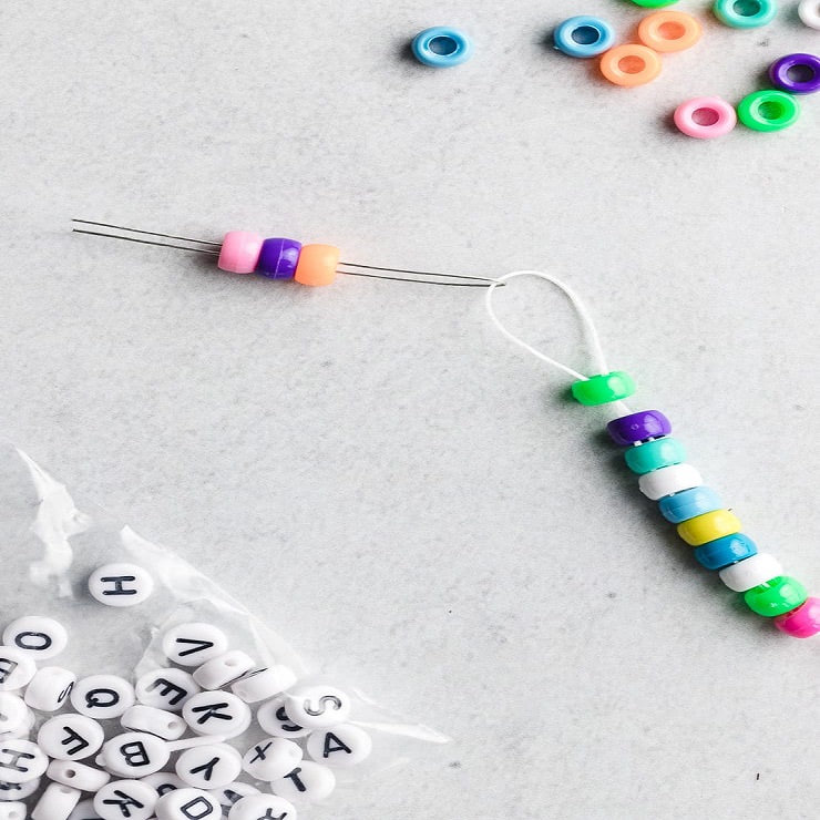 How to make a beaded bracelet