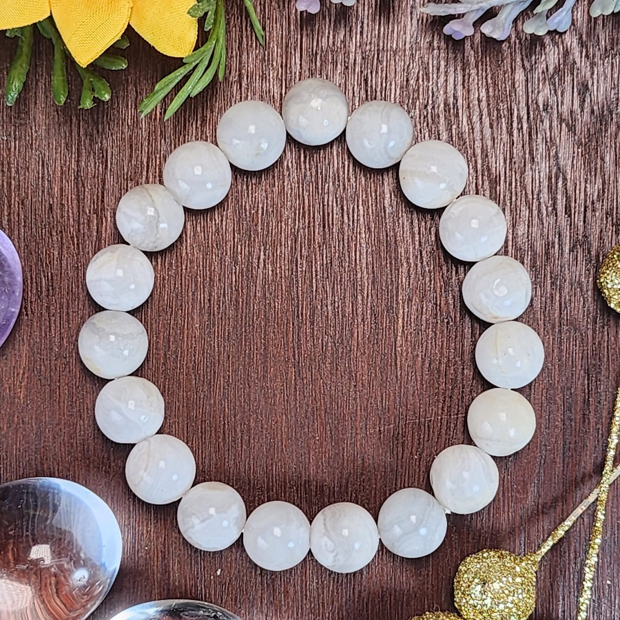 Agate Bracelet: A Guide to Styling and Care