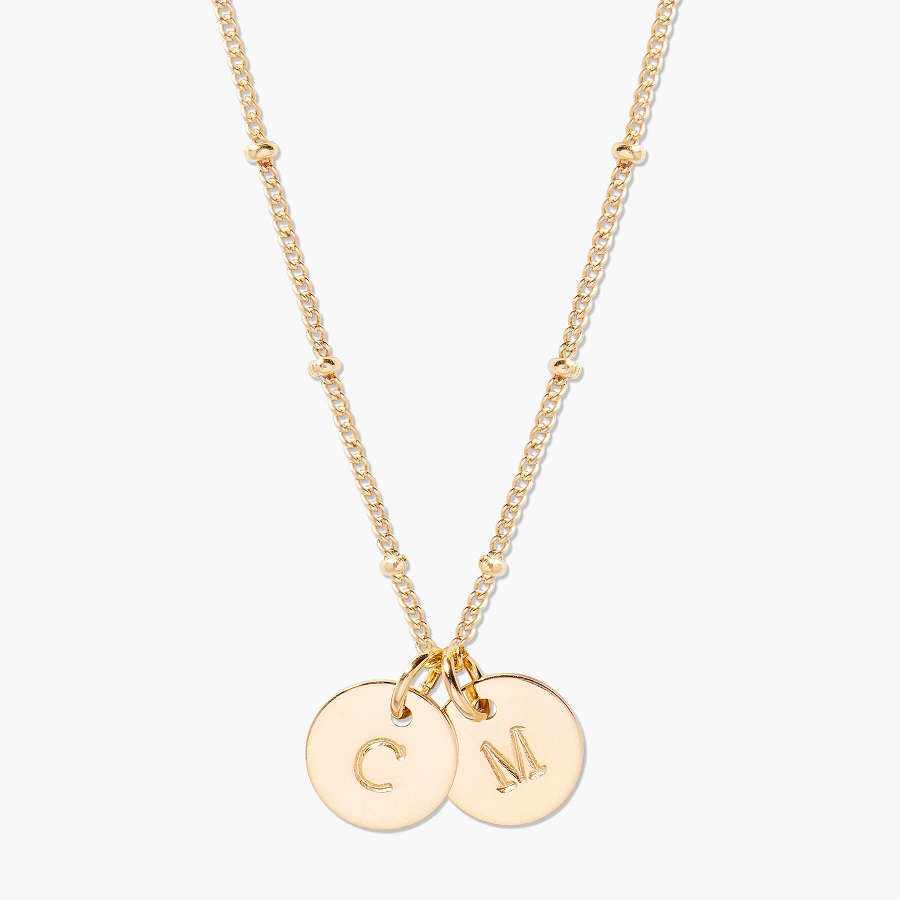 Initial Necklaces: Timeless Personalized Jewelry Pieces